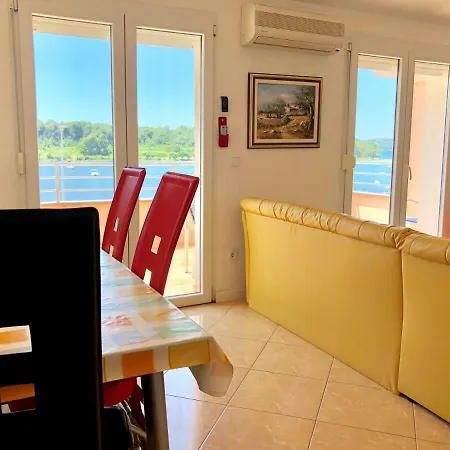Апартаменты Apartman Svensson Медулин