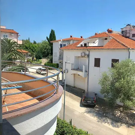 Апартаменты Apartman Svensson *